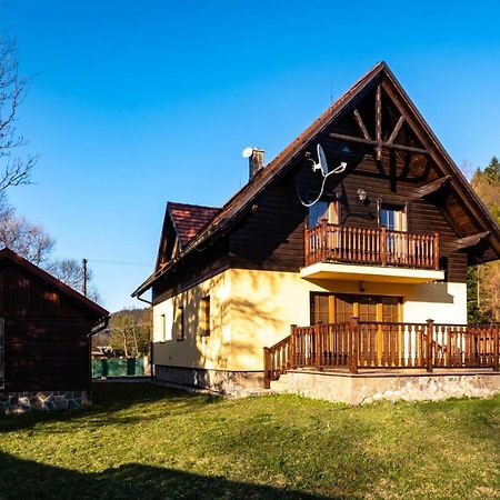 Chalupa Josta - 4 Spalne - 3 Kupelne - Kryty Altanok - Skibus Zastavka - Wifi Jezersko Exterior foto